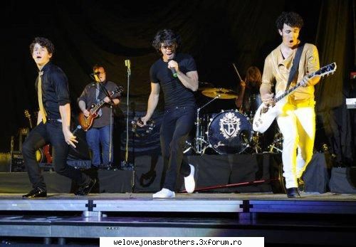 galerie poze concerte jonas brothers